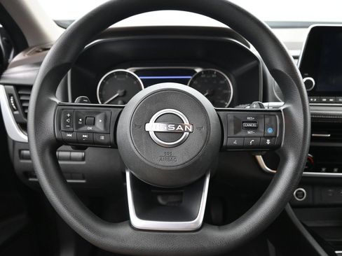 Used 2023 Nissan Rogue SV AWD/4WD image 13