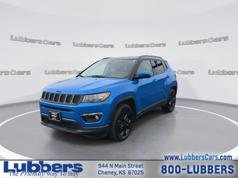 Used 2020 Jeep Compass Latitude image 4