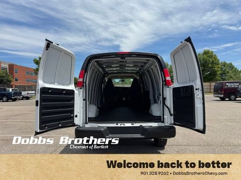 New 2026 Chevrolet Express 2500 Extended w/ Driver Convenience Package RWD image 30
