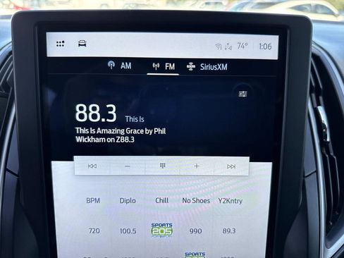 Used 2022 Ford Edge ST-Line image 31