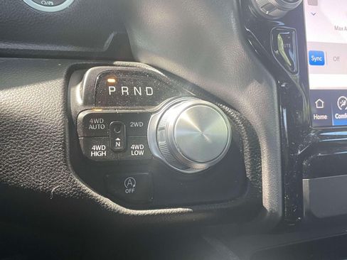 Used 2023 RAM 1500 Laramie AWD/4WD image 28