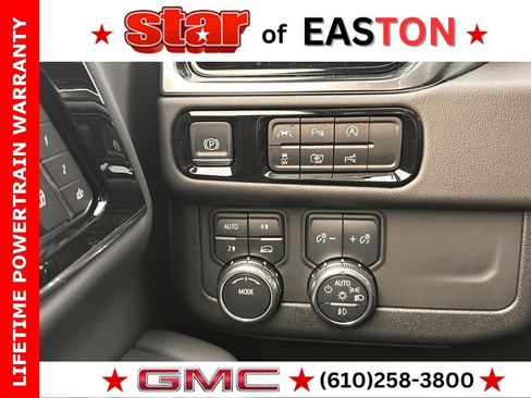 New 2025 GMC Yukon XL Elevation image 26