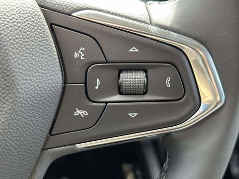 New 2026 Chevrolet TrailBlazer LT w/ LT Cold Weather Package FWD image 15