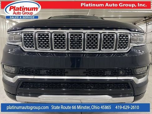 Used 2023 Jeep Grand Wagoneer L Series III w/ Rear Seat Video Group 1 AWD/4WD image 41
