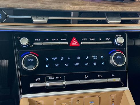 New 2026 Hyundai Santa Fe Calligraphy image 14