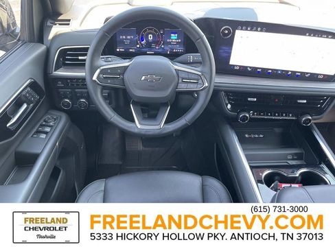 Used 2025 Chevrolet Tahoe Z71 w/ Comfort Package image 16