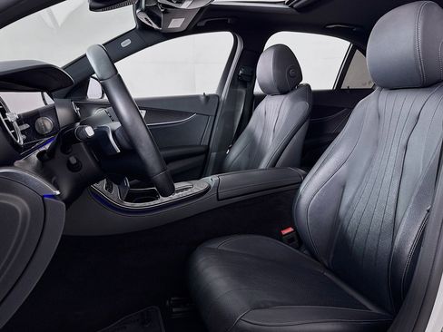 Used 2022 Mercedes-Benz E 350 Sedan image 16