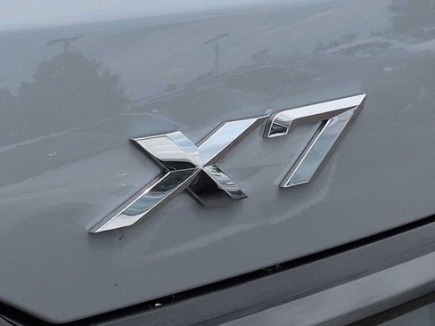 New 2027 BMW X7 xDrive40i w/ Executive Package AWD/4WD image 13