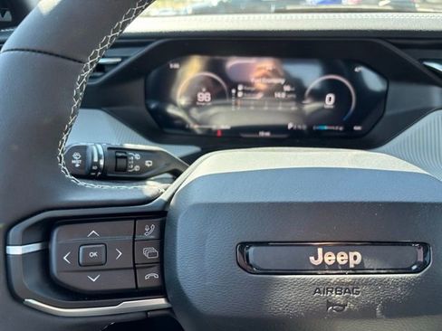 New 2026 Jeep Cherokee Laredo AWD/4WD image 24