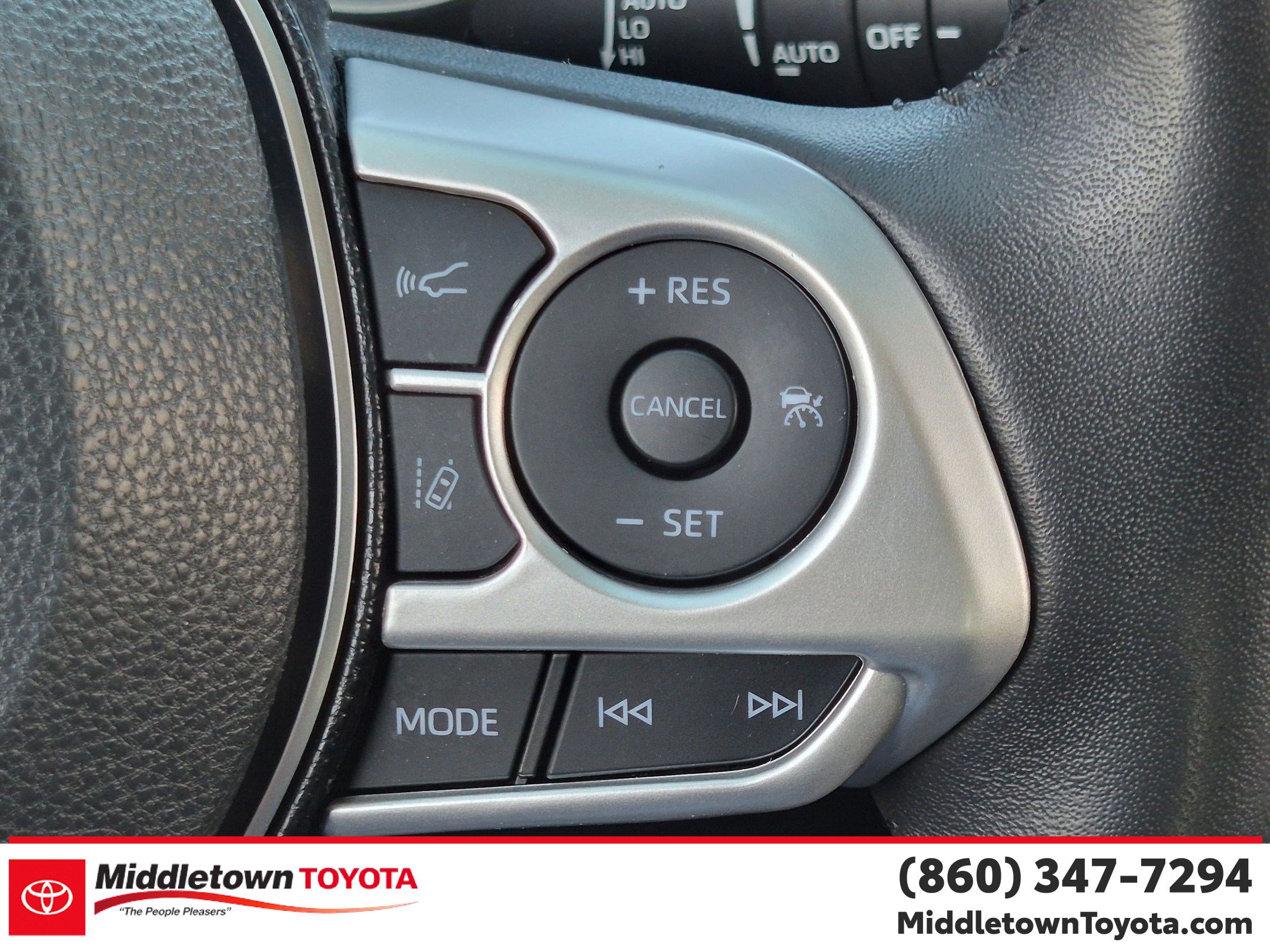 Used 2021 Toyota RAV4 XLE w/ Convenience Package AWD/4WD image 20