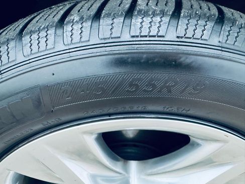 Used 2017 Toyota Highlander Limited image 12