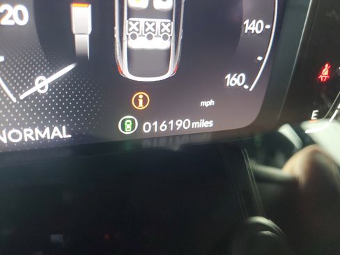 Certified 2022 Honda Civic Sport Touring image 2