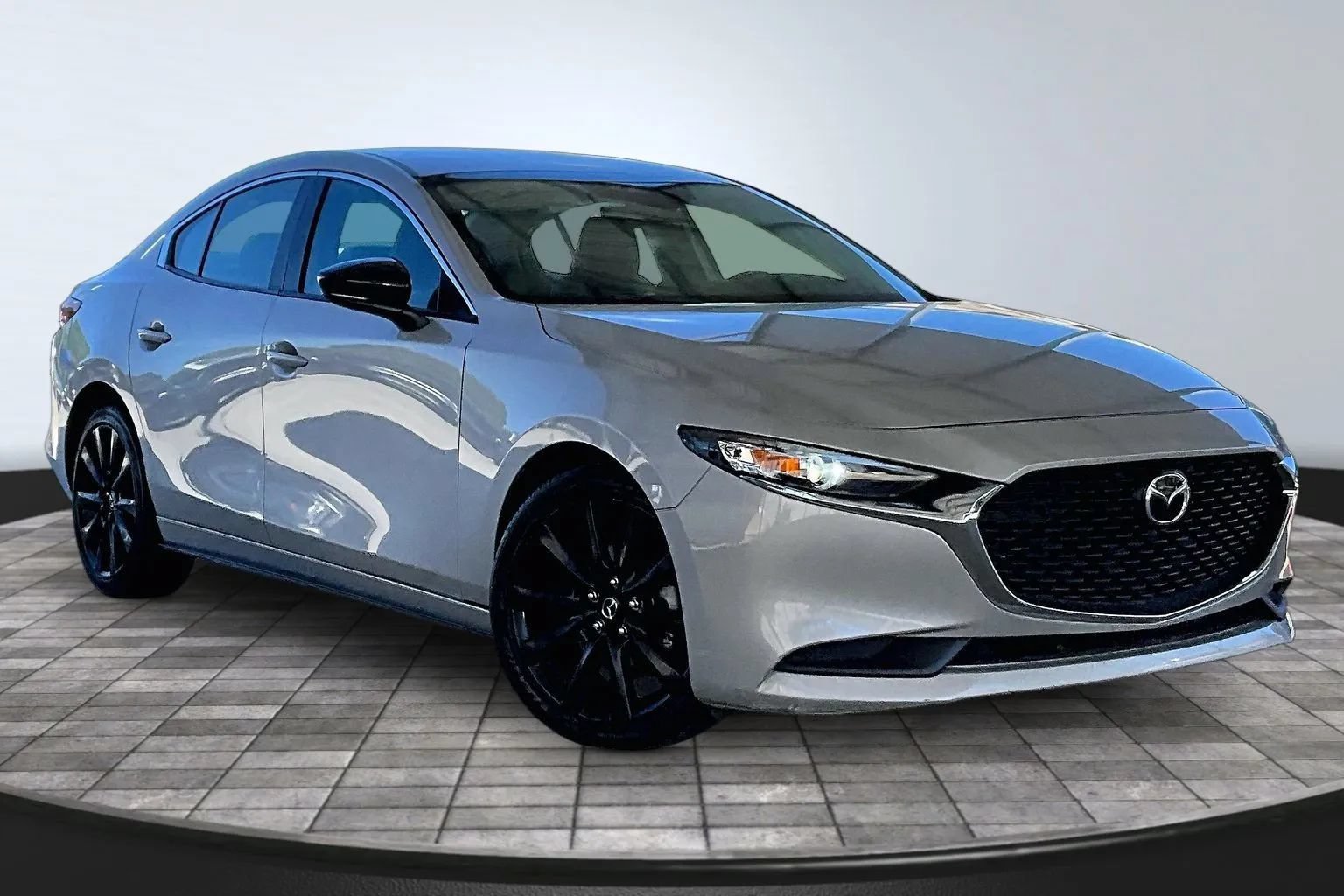 Used 2025 MAZDA MAZDA3 s FWD image 3