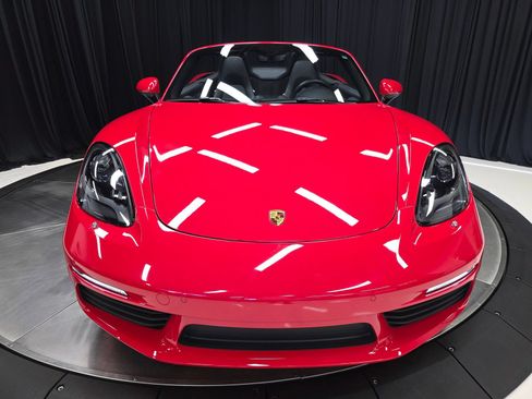 Used 2021 Porsche 718 Boxster RWD image 43