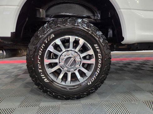 Used 2022 Ford F250 Lariat w/ Lariat Ultimate Package image 90