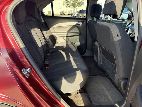 Used 2011 Chevrolet Equinox LT w/ Driver Convenience Package FWD image 16
