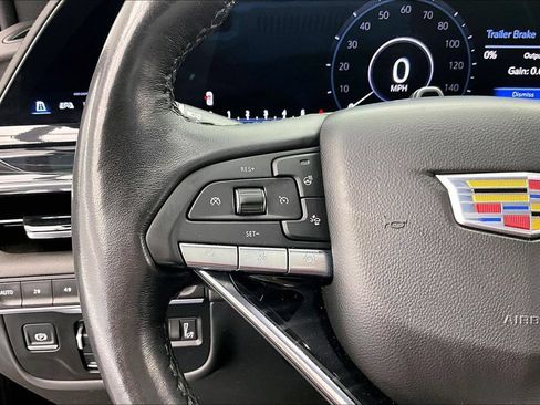 Used 2024 Cadillac Escalade Sport AWD/4WD image 18