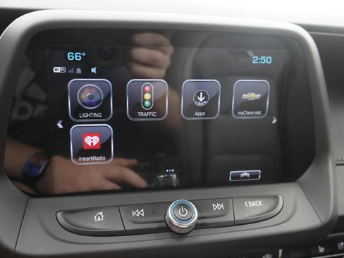 Used 2018 Chevrolet Camaro SS w/ LPO, Ground Effects Package RWD image 39