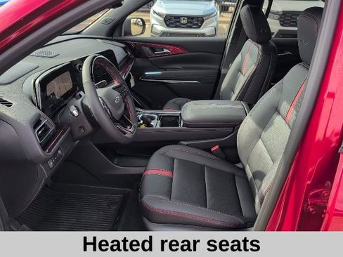 New 2026 Chevrolet Traverse RS w/ LPO, Floor Liner Package image 12