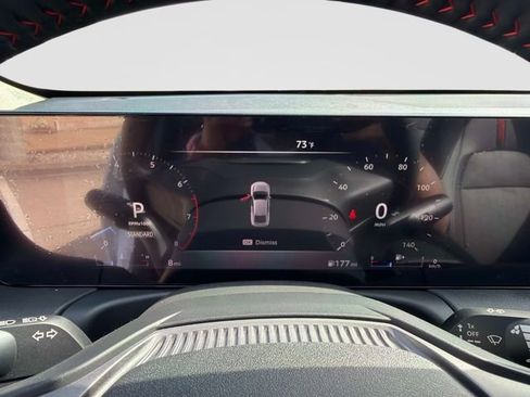 New 2026 Nissan Sentra SR w/ SR Premium Package FWD image 30