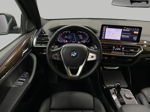 Used 2023 BMW X4 xDrive30i w/ Premium Package AWD/4WD image 13
