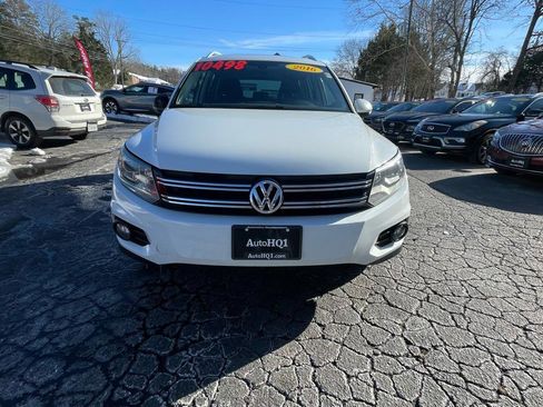 Used 2016 Volkswagen Tiguan SE image 15