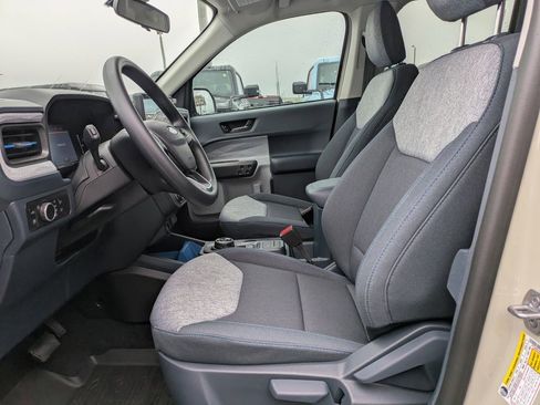 New 2025 Ford Maverick XLT image 14