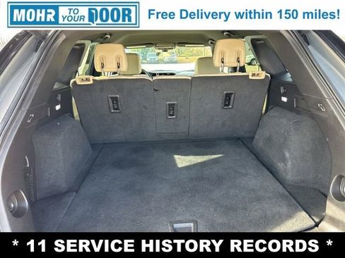 Used 2018 Cadillac XT5 AWD image 10