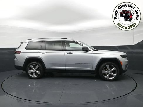 Used 2021 Jeep Grand Cherokee L Limited w/ Luxury Tech Group II AWD/4WD image 6