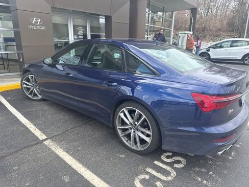 Used 2021 Audi S6 Premium Plus w/ Black Optic Package image 4