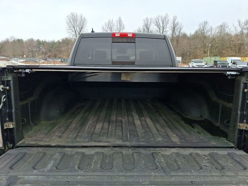 Used 2016 RAM 1500 Laramie w/ Convenience Group image 31