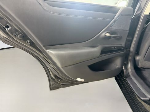 Used 2022 Lexus ES 350 w/ Premium Package FWD image 26