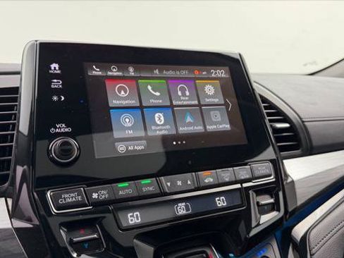Used 2022 Honda Odyssey Elite image 25