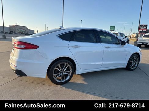 Used 2019 Ford Fusion SEL image 20
