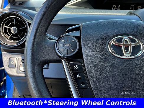 Used 2019 Toyota Prius C FWD image 11