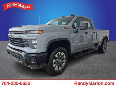 Used 2024 Chevrolet Silverado 2500 Custom w/ Custom Value Package