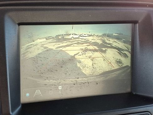 Used 2018 Chevrolet Colorado W/T image 17