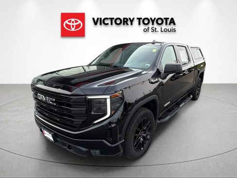 Used 2024 GMC Sierra 1500 Elevation w/ Preferred Package AWD/4WD image 7