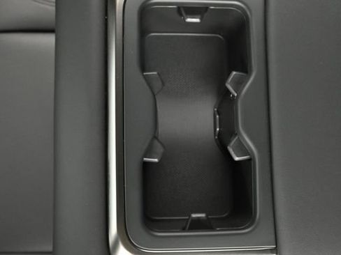 Used 2023 Rivian R1S Adventure AWD/4WD image 13