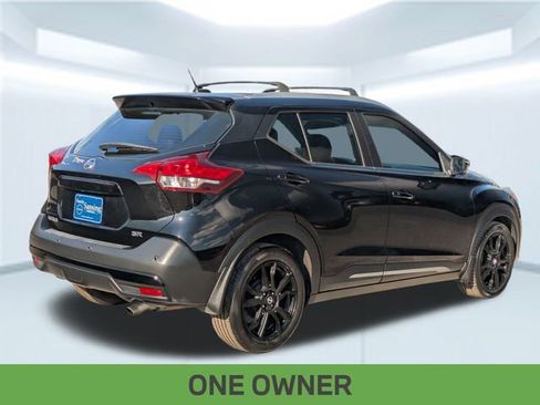 Used 2020 Nissan Kicks SR w/ SR Premium Package image 6