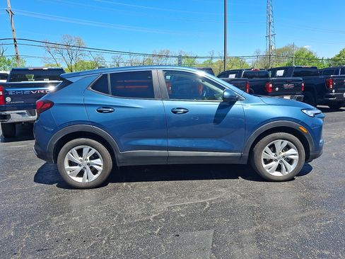 Used 2024 Buick Encore GX Preferred w/ Comfort Package AWD/4WD image 7