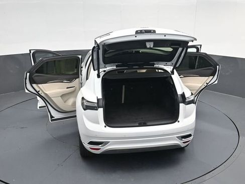 Used 2022 Buick Envision Avenir w/ Technology Package II FWD image 59