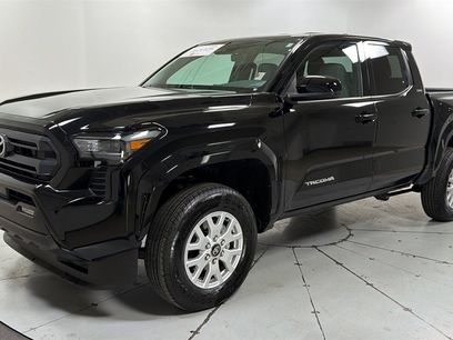 Certified 2025 Toyota Tacoma SR5