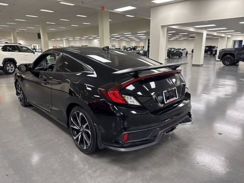 Used 2018 Honda Civic Si image 5