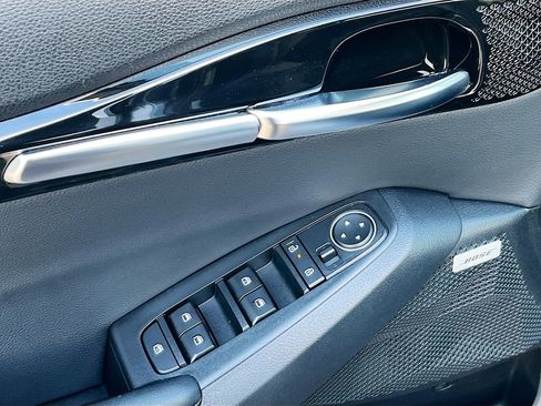 Certified 2024 Kia Seltos SX image 17