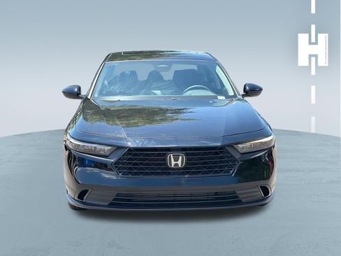 Used 2023 Honda Accord EX image 3