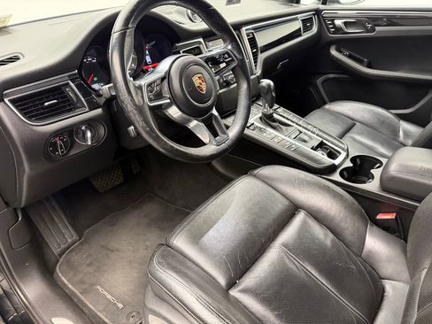 Used 2015 Porsche Macan S image 4