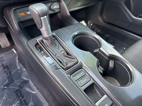 Certified 2025 Honda Civic LX image 26