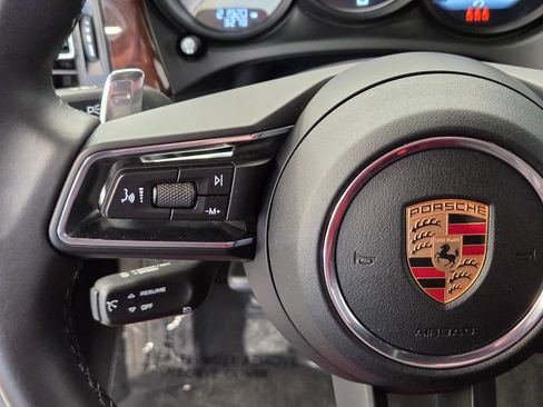 Certified 2022 Porsche Macan GTS AWD/4WD image 18