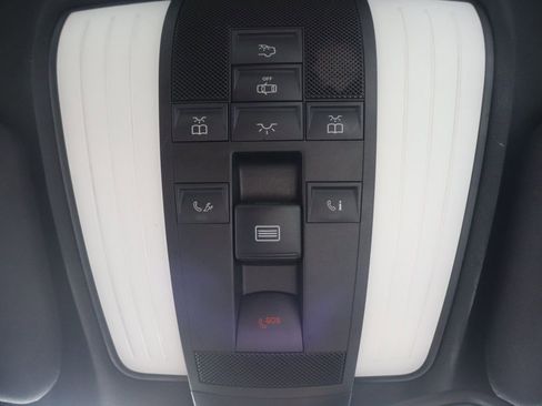 Used 2015 Mercedes-Benz E 350 4MATIC w/ Premium 1 Package image 23